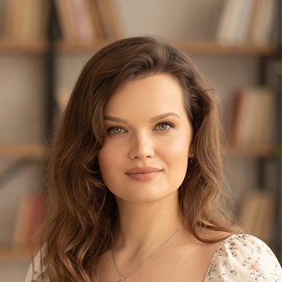 Алёна Кузнецова — основательница студии «Ресничные Мастерицы» и преподаватель курса наращивания ресниц, Липецк